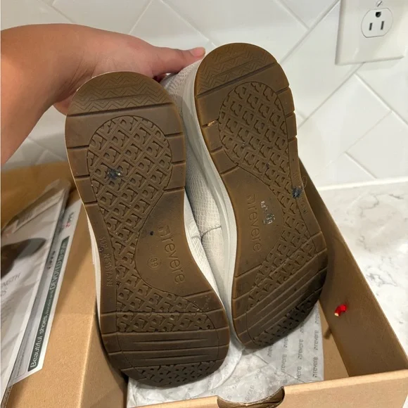 Revere Women’s Shoes Oyster Lizard Chicago Women's Slip-On Sneakers Size 8 - Picture 8 of 8